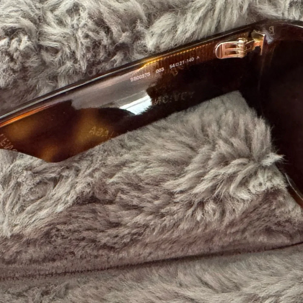 Balenciaga‎ Cat-Eye Sunglasses – Tortoiseshell Logo Frame - Picture 7 of 12